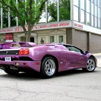 Lamborghini Diablo VT Roadster: The Devil Wears Purple