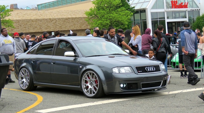 Modified Audi RS 6 at Cars and Caffe